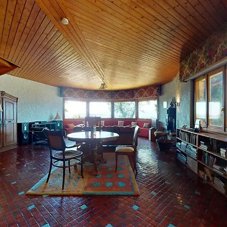 Maison Familiale Sur Les Hauts D'yverdon Avec Vue Sur Le Lac! إفردون-لو-بان