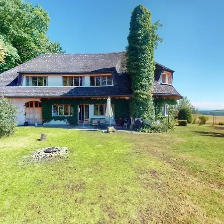 Maison Familiale Sur Les Hauts D'yverdon Avec Vue Sur Le Lac! * إفردون-لو-بان