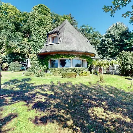 Maison Familiale Sur Les Hauts D'yverdon Avec Vue Sur Le Lac!