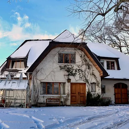 Maison Familiale Sur Les Hauts D'yverdon Avec Vue Sur Le Lac! فيلة *